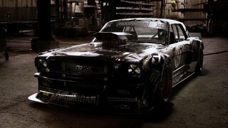 Ken Block's gymkhana 7 (ft Hoonicorn)(Los Angeles, USA)