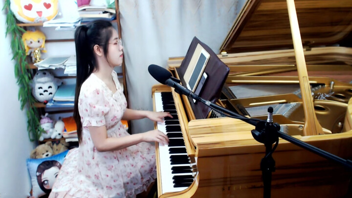 Cover piano dari "DAN DAN 心魅かれてく"