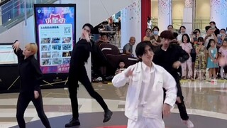 【Euphoria Roadshow】เพลงเดี่ยวครั้งแรกของ Jungkook กับนักเต้นในประเทศจีน! เสี่ยวโหยวของพวกเราจะขาดคนเ