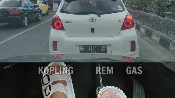 tutorial mengendarai mobil..