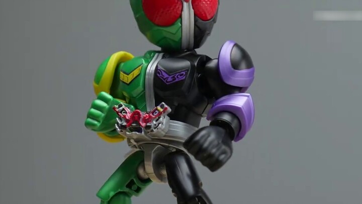 Đơn giản là nó quá nhiều! Vượt qua kích thước ngón tay cái...cơ thể con người Kamen Rider hoàn toàn 