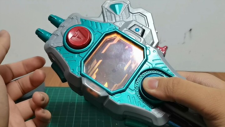 ปล่อยให้เทปนั้นหมดการพิมพ์! [รีวิว Jiaoshen] DX Faulty Driver II/Defect Shield II Kamen Rider Chroni