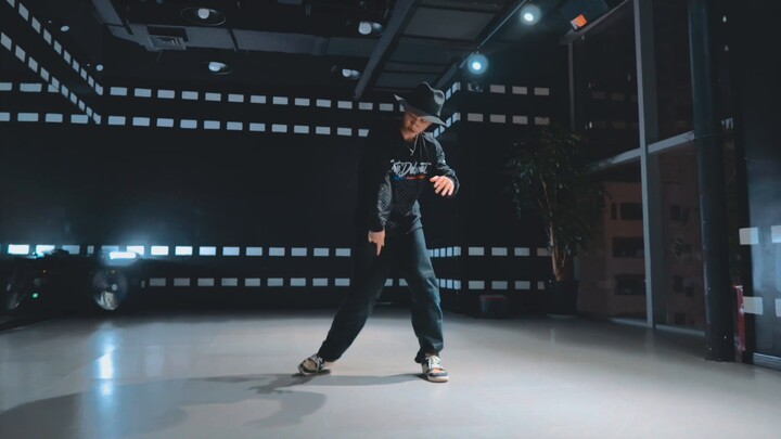 ฉันเต้นเพลง "My Boo" ของ Qian Ge โดยใช้ Popping!