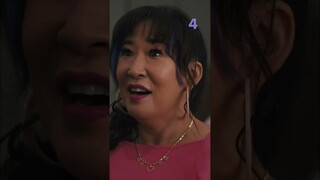 Quiz Lady | Oscars | Streaming on Hulu Nov 3