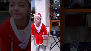 SHK - Món Quà Giáng Sinh Cho Cô Bé Tốt Bụng - Receive Gifts on Christmas Day #shorts #prank #story