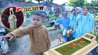 ZIARAH KE MAKAM KAKEK‼️ ABI MELIHAT MAHLUK HALUS‼️ SEREEM BANGET‼️