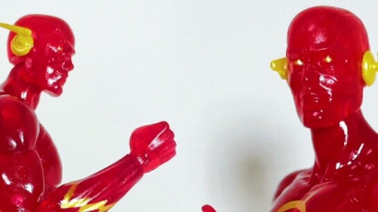 ของแท้ Flash อายุไม่ถึง 30 ปี!!! [Toy Sharing of Bass Feast] ฉบับที่ 661 McFarlane DCE Super Hero Sp