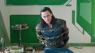 Thor saw his younger brother Loki being tied up, first of all, he threw something to confirm, these 