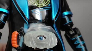 What is the best way to get one more bonus with five? What does Bandai SHF Kamen Rider Soul Knight M