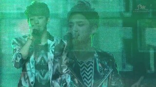 EXO'S MAIN VOCALIST!😭 (BAEKHYUN & KYUNGSOO "WHAT IS LOVE" —LIVE PERFORMANCE)