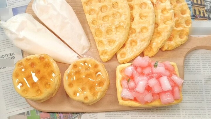 [Berbagai Sandwich] Wafel Menari ~ Menguleni Bata Lembut Renyah di Siang Hari ~ Suara Sekitar