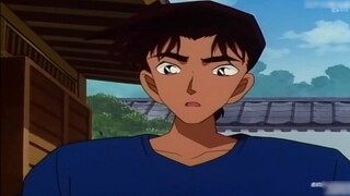 [Detective Conan] Seorang Diam, Empat Orang Membujuk