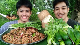 ลาบเป็ดอุดร เมนูสูตรเด็ดลองกินครั้งแรก อร่อยมากๆสมชื่อจริงๆ.