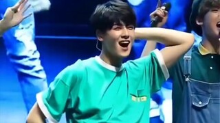 Cha Eun Woo Dancing Super Cute 🥰🥵