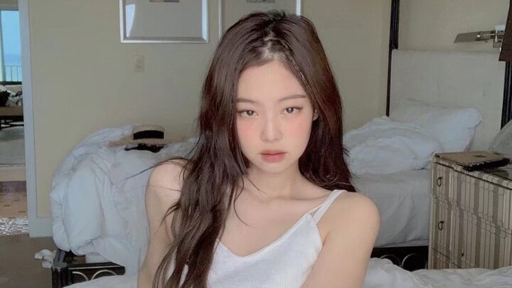 Jennie | Hottest Moments