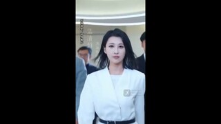 Gadis desa dihina tapi dengan kecerdikannya menaklukkan CEO dia pun.jatuh cinta dan memanjakannya