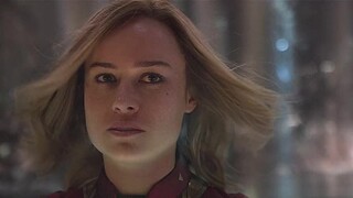 Captain Marvel: Tôi là bất khả chiến bại!