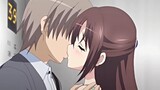 Bảy mươi mốt tập về cảnh hôn bừa bãi trong anime