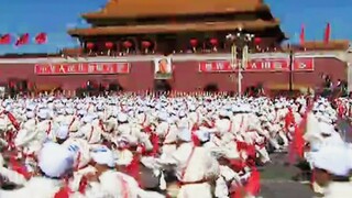 Pertunjukan genderang pinggang Ansai di Gala Lapangan Tiananmen untuk memperingati Hari Nasional ke-