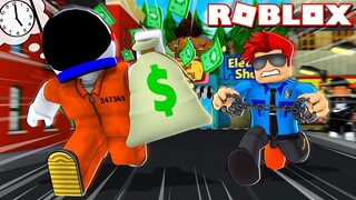 WILL HE CATCH ME BEFORE TIME RUNS OUT?? - ROBLOX MAD CITY