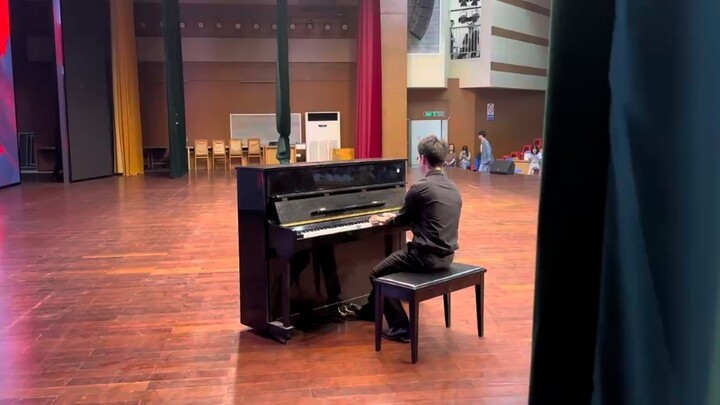 Ai chơi thứ này ở lễ tốt nghiệp? Unrave phiên bản piano (trực tiếp) Phiên bản Bác A