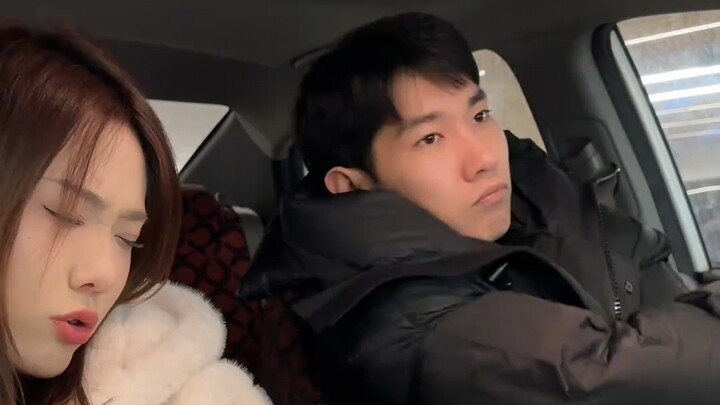 “一切尽在预判之中，走女朋友的路，让女朋友无路可走”没有广告版本