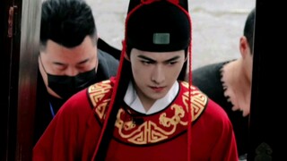 [Yang Yang] Yang Yang! Ancient costume! Red clothes! He is the coolest! The leaked photos are so goo