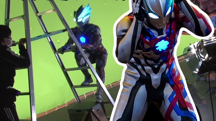 Behind the scenes footage of Ultraman Blaze climbing the stairs!