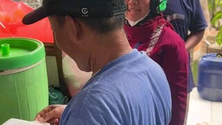 Berjualan sejak 1998 gado gado Mang Min selalu ramai pembeli Tomang Grogol Jakarta Barat