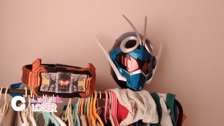 Yang tercepat di Internet, Kamen Rider mendapat sabuk helm cos helm