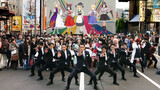 Everyone can dance to Shin Takarajima, including Japanese salarymen!