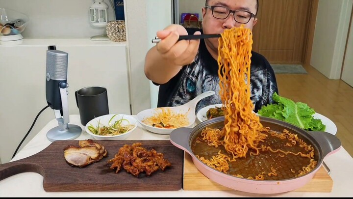 Các Món này là chuẩn để mukbang