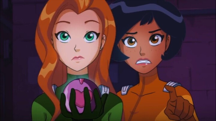 Totally Spies Season 7 Episode 4 Creepy Crawly Creature Catcher