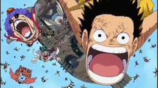 momen munculnya Luffy di marine Ford