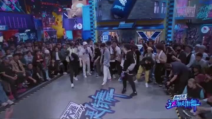 王一博街舞3第二期跳舞合集  本以为第一期已经够好看了 结果 帅得我睡不着……