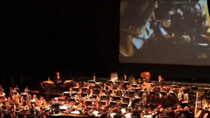 Joe Hisaishi membawakan "The Sun Also Rises" dari "Let the Bullets Fly" secara live di Paris