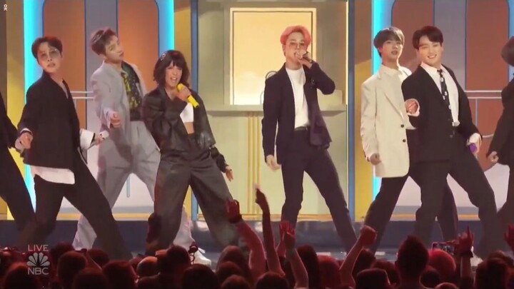 BTS ft. Halsey | BGM: Boy With Luv | Panggung HD