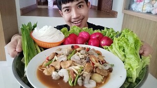 ตำไปทั่ว ตํามั่วๆ ทั้งด้วง หอย กุ้ง แซ่บนัวร์ชวนชิม....