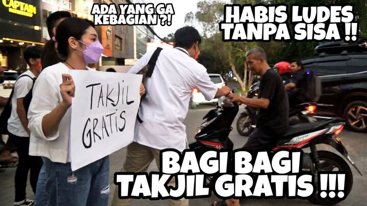 BAGI BAGI TAKJIL GRATIS !! HABIS LUDES TANPA SISA !! #bagibagitakjil #berbagi #berbagitakjil
