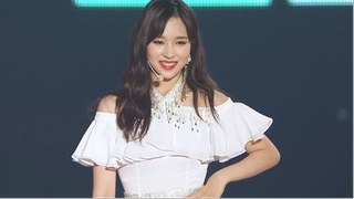 2019 IU 10Year Anniversary Tour Concert 'dlwlrma' - BiliBili