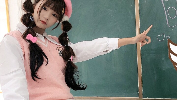 [Secretary Dance] SMA perempuan baru menari tarian sekretaris di kelas!
