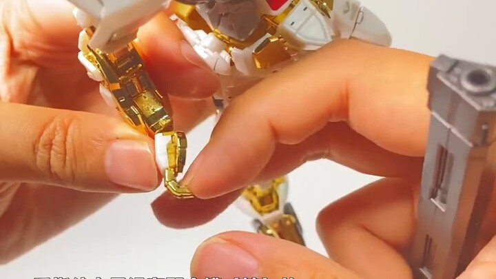 คนนอกรีตชุบทองสุดหล่อ! แต่... MG Venue Exclusive Gundam Heretic Golden Machine