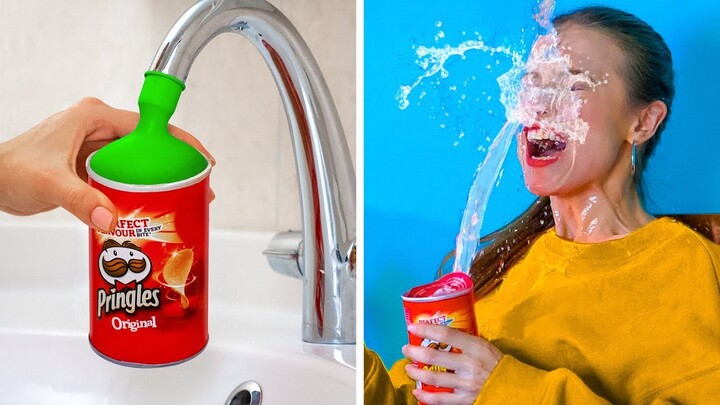 BEST FUNNY PRANKS ON FRIENDS || Family Funny Pranks by 123 GO! - Bilibili BEST FUNNY PRANKS ON FRIENDS || Family Funny Pranks by 123 GO! - Bilibili