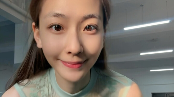 起了个痘！呜呜呜呜呜呜……浅跳菩萨蛮喽
