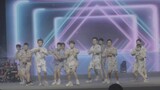 Terkejut! Siswa dari perguruan tinggi 985 di Sichuan benar-benar menari "Pulau Harta Karun Baru" di 
