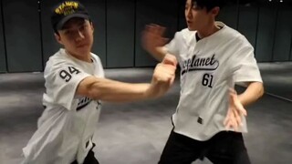 EXO CREAM SODA DANCE PRACTICE
