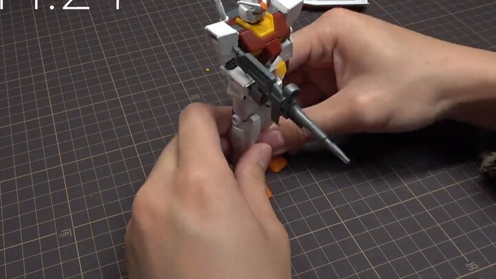 The correct way to open the Maimon Gundam