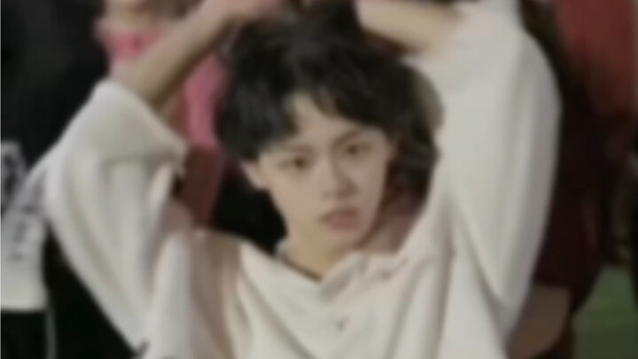 An incomplete record of a pretty boy's campus dance ʕ ᵔᴥᵔ ʔ