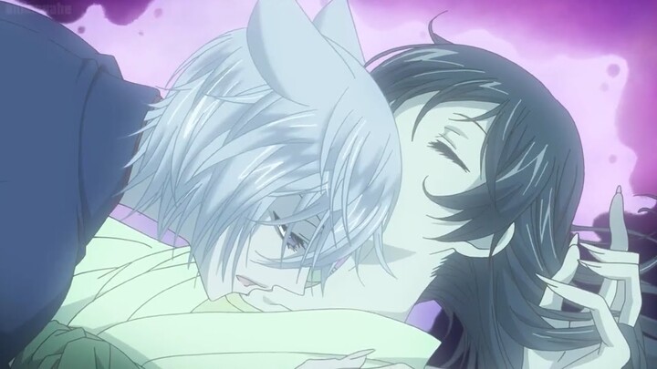 Nanami sleepwalks and accidentally lays in Tomoe's bed『Kamisama Kiss Season 2』