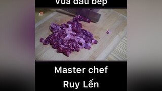 Nấu ăn cùng vua đầu bếp Master Chef Ruy Lếnduynenreview duylen ruylen xuhuong abcxyz giảitrí vuadaubep  cuoi cuoibebung#chef